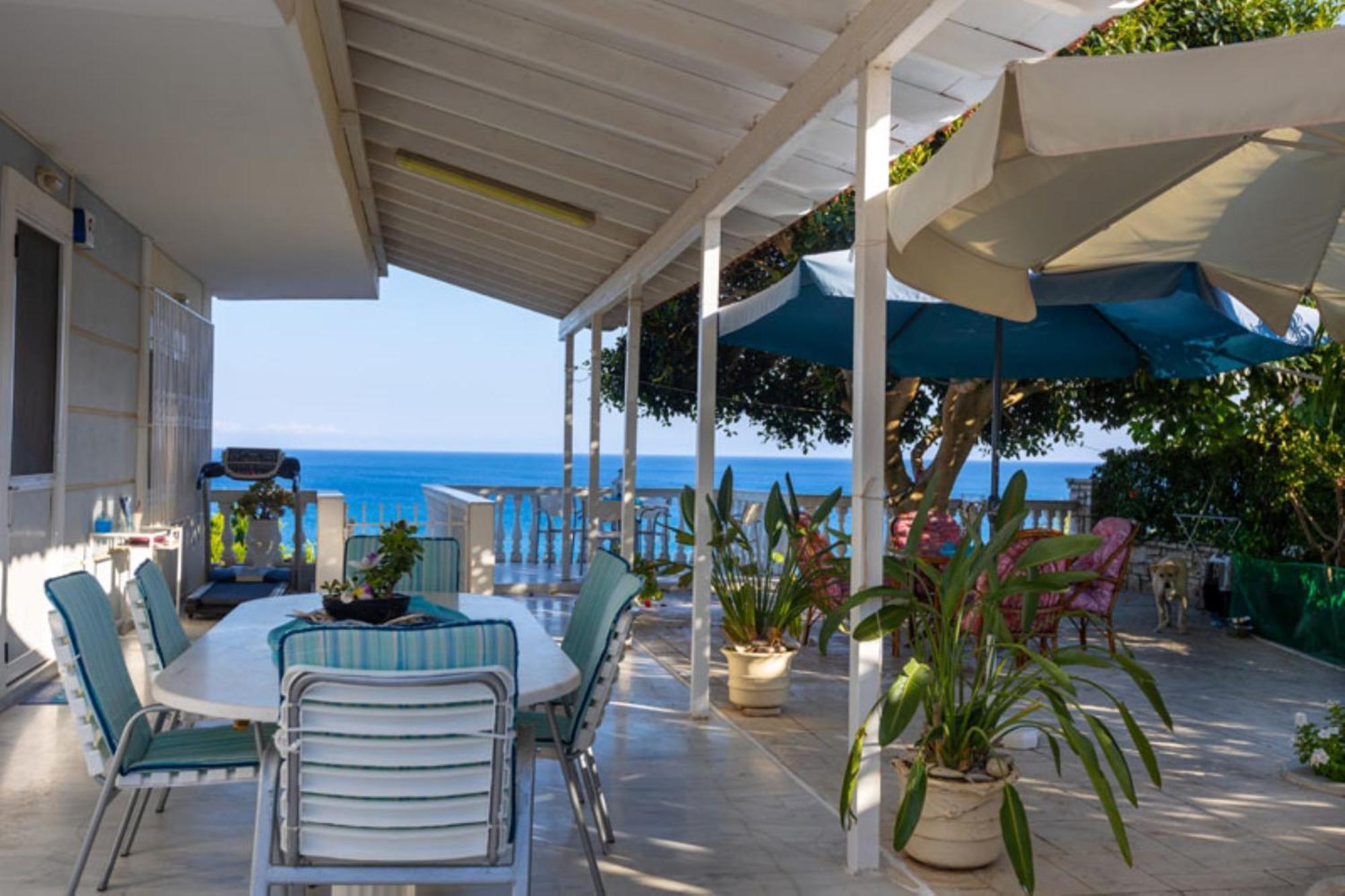 Pansion Koroni L'Antic Hotel ภายนอก รูปภาพ