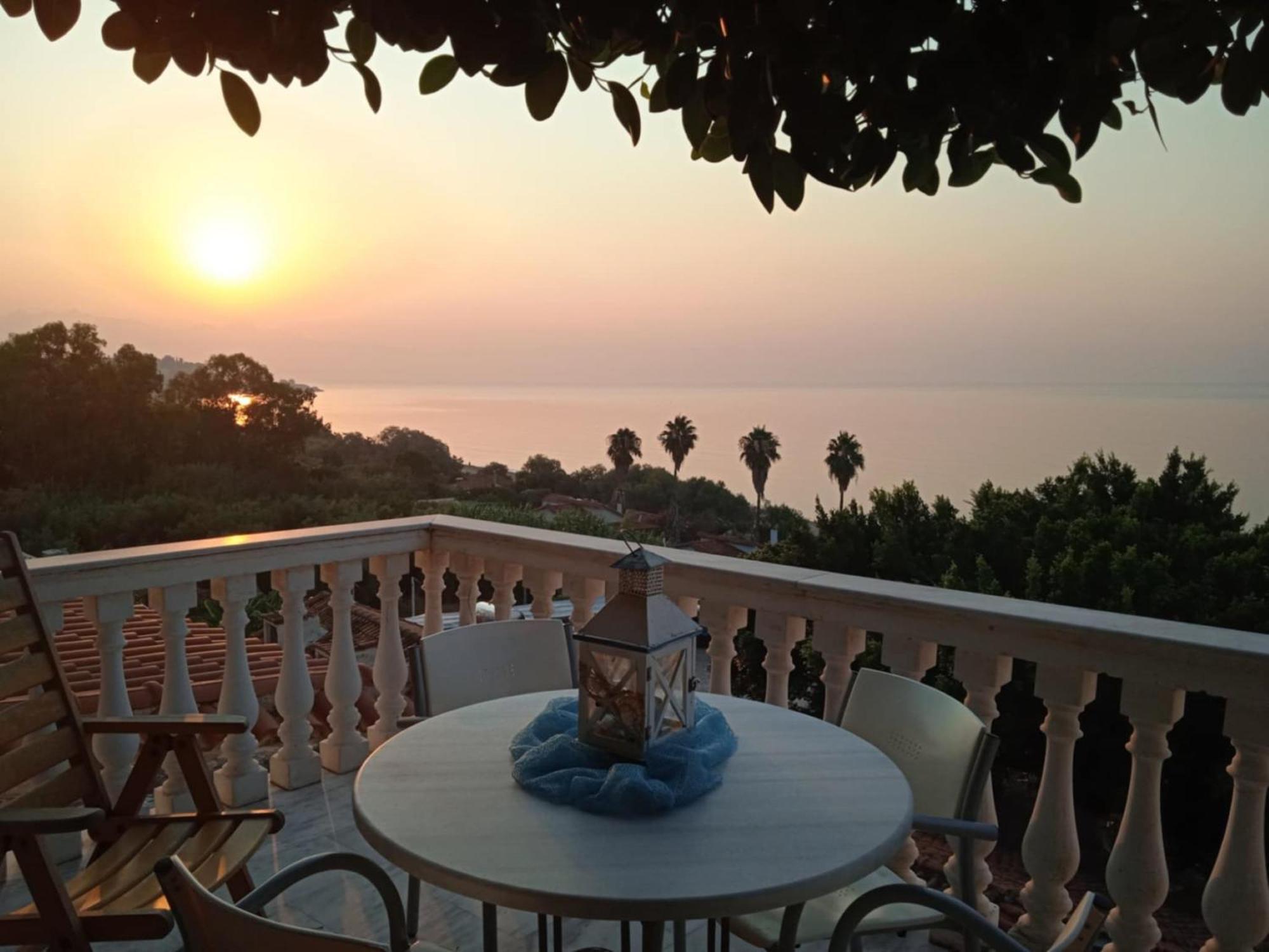 Pansion Koroni L'Antic Hotel ภายนอก รูปภาพ